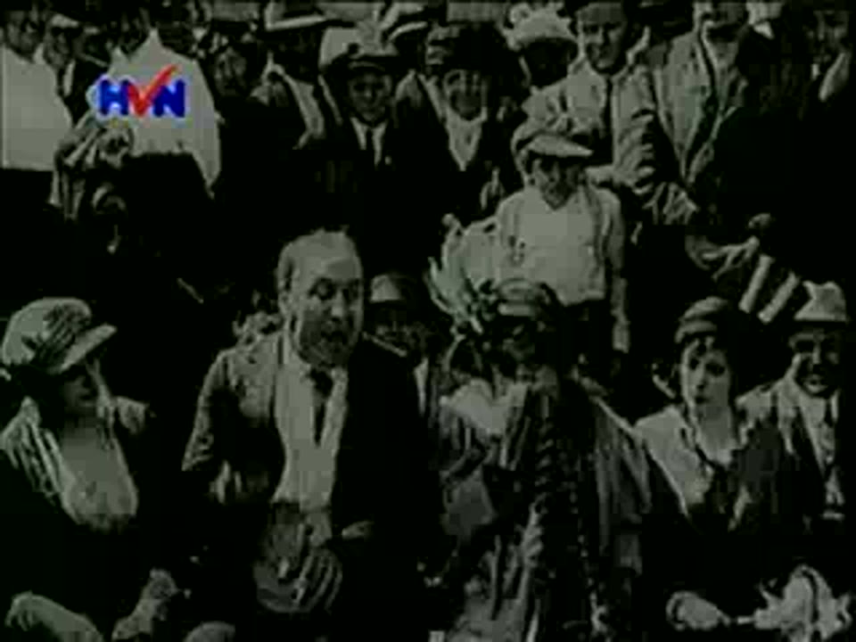 A Busy Day (1914)