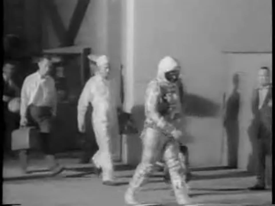 Space Triumph! Glenn Flight Thrills World, 1962/02/22