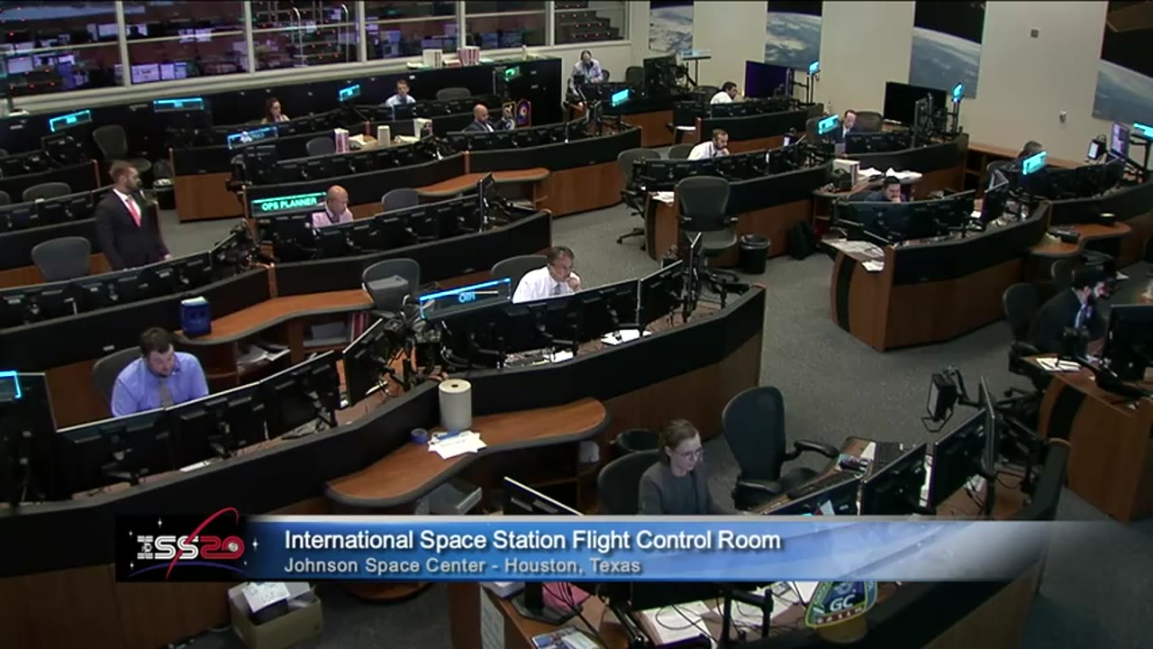 iss063m262880759_Soyuz_MS-17_Rendezvous_and_Docking_201014