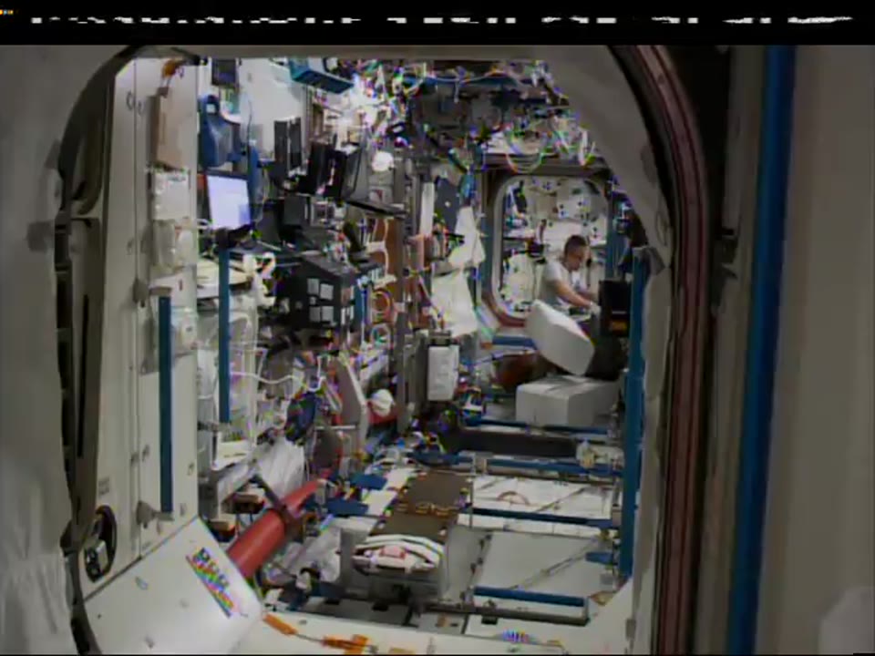 ISS-Downlink-Video_Acaba-Cold-Stowage-Double-Coldbag-Unpack_DL-6_2017_352_1316_596648.mxf