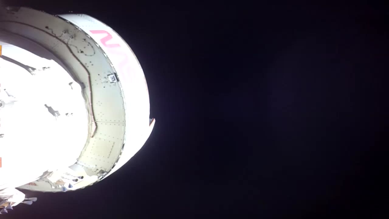 Moon-at-RPF_ART-DL-1_2022_339_1733_41000_1735026