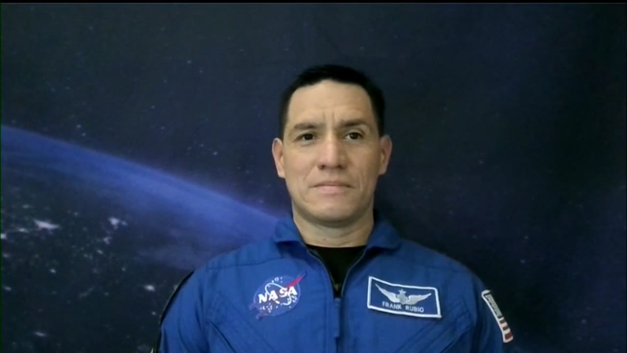 iss067m262361309_Expedition_67_Frank_Rubio_Live_Shots_220824.mp4