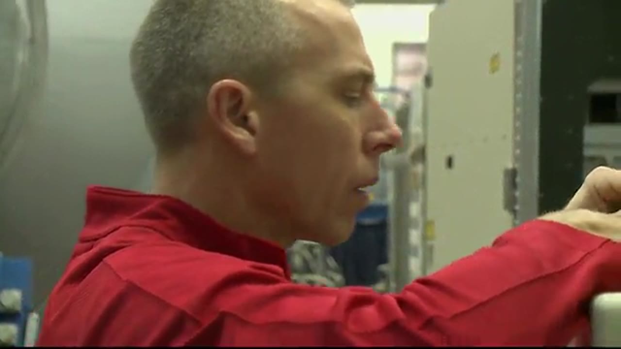 Live_Satellite_Interviews_Arnold_Feustel_2018_060_1029_623904.mxf