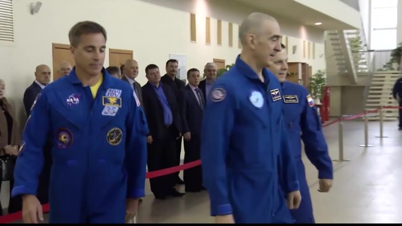 iss062m260791030_Expedition-63_Training_Broll_Chris-Cassidy_200319.mp4