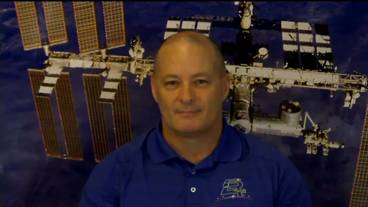 Scott_Tingle_Russia_Live_Shots_NASA_TV_GMT335_1045_590197.mxf