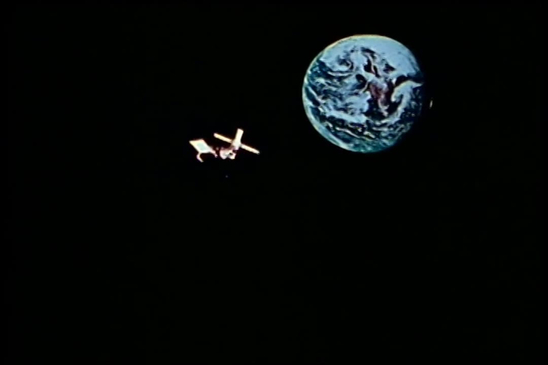 JSC637_Spaceship_Skylab_Wings_of_Discovery.wmv