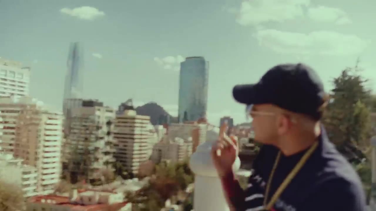 PRIVADO LUCKY BROWN ( Video Oficial)( 720 P HD)