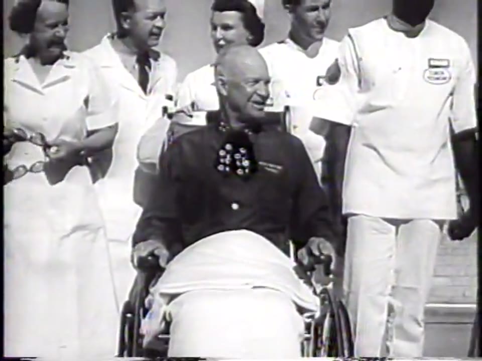 The President. 1st Pictures of ike Since His Illness, 1955/10/27