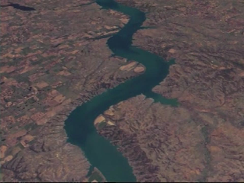 First Images from Landsat 7: Sailing Down the Missouri River
