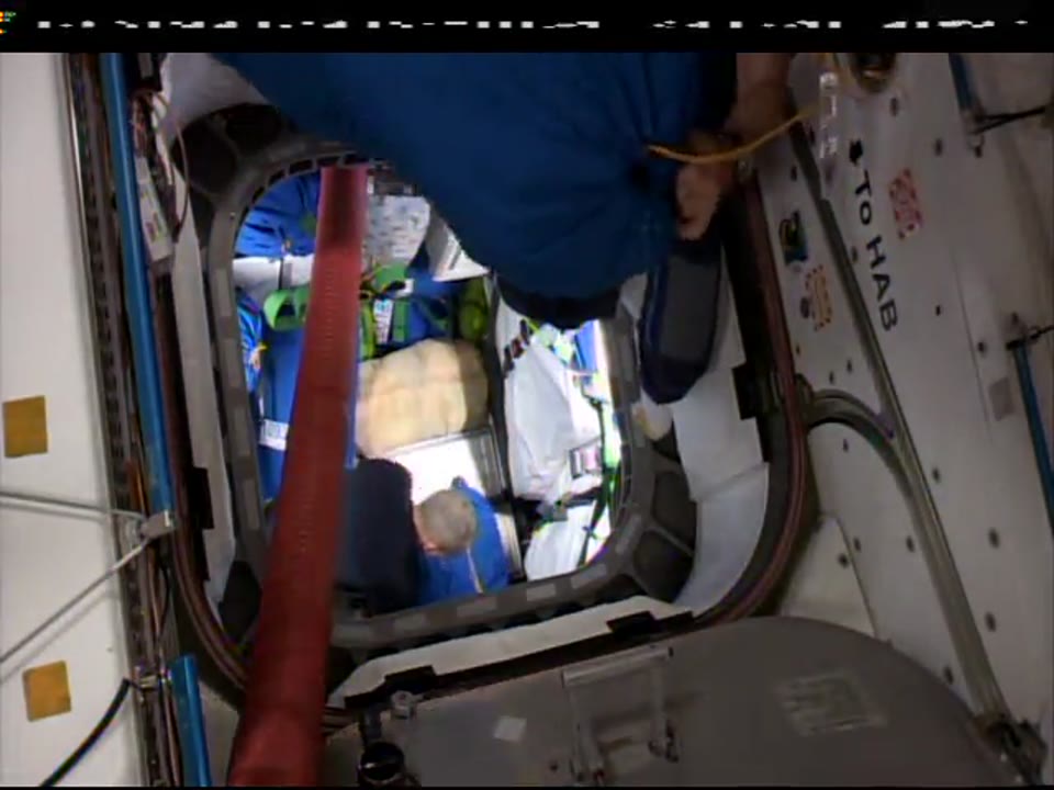 ISS-Downlink-Video_Crew-Tango-Lab-1-from-Cygnus_DL-5_2017_334_1204_589822.mxf