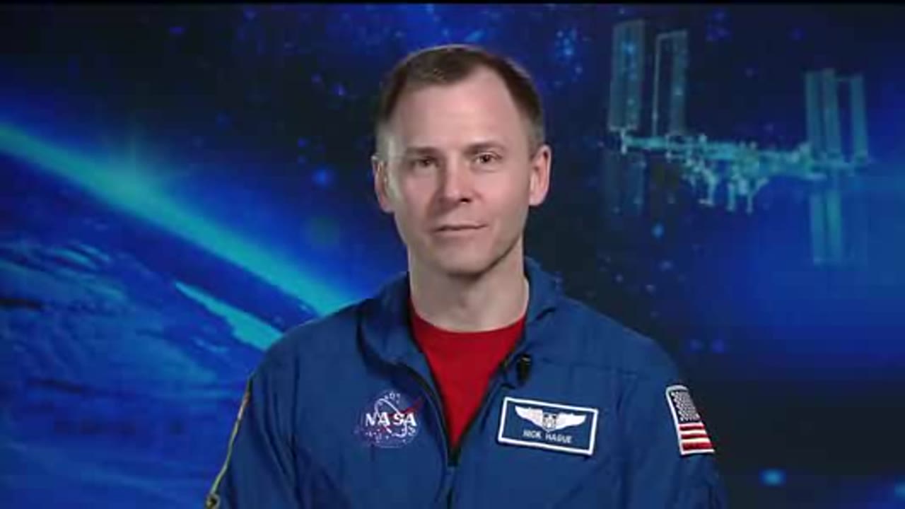 iss061m262811941_Nick_Hague_Post_Flight_Interview_2019_1008