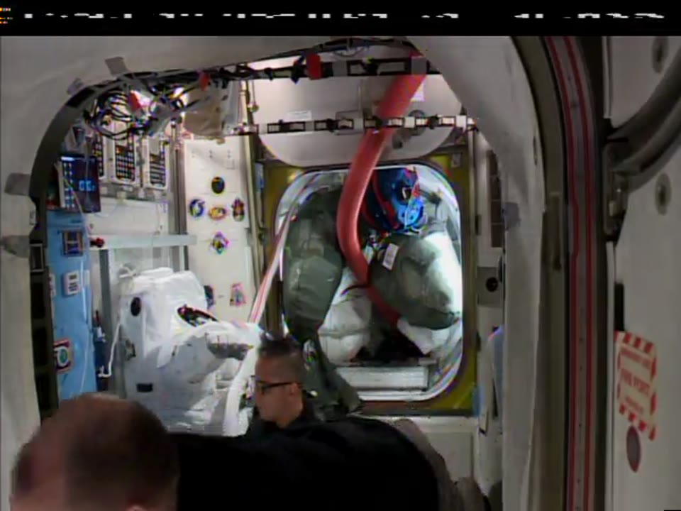 ISS-Downlink-Video_Acaba-EVA-Checkout-Post-launch_DL-1_2018_008_1008_604562.mxf
