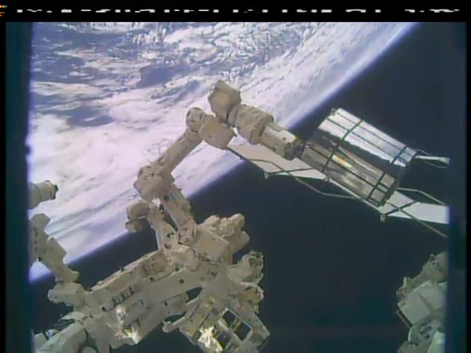 Earth-Sensing-Imaging-Spectrometer-Install_DL-4_2018_239_2343_695739.mxf