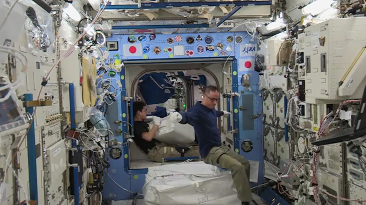 ISS-Downlink-Video_Joe-Mark-Nemo-Cold-Stowage-Kibo_HD-DL-3_2018_012_1024_606378.mxf