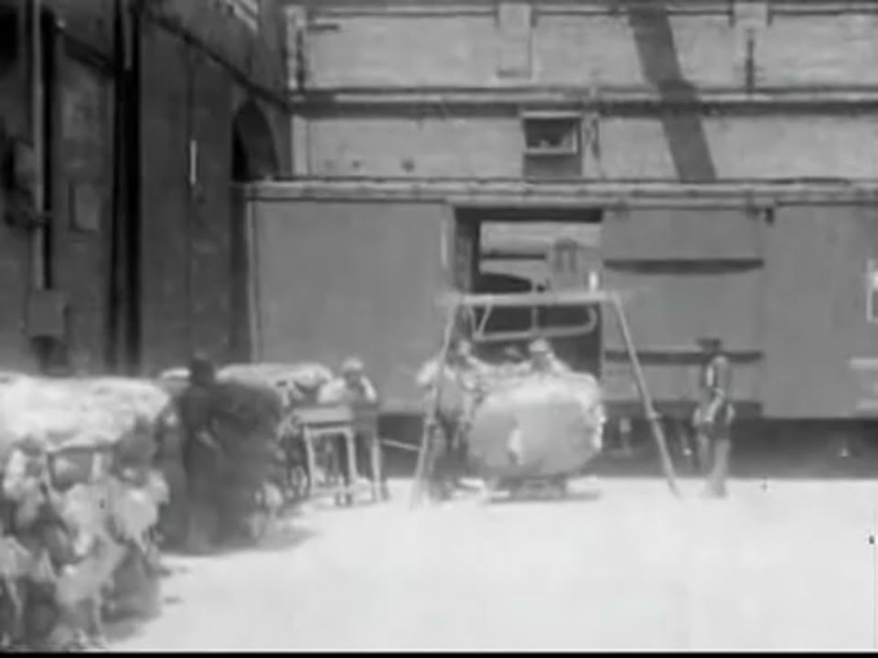[Gould can 5208: California Cotton Mills]
