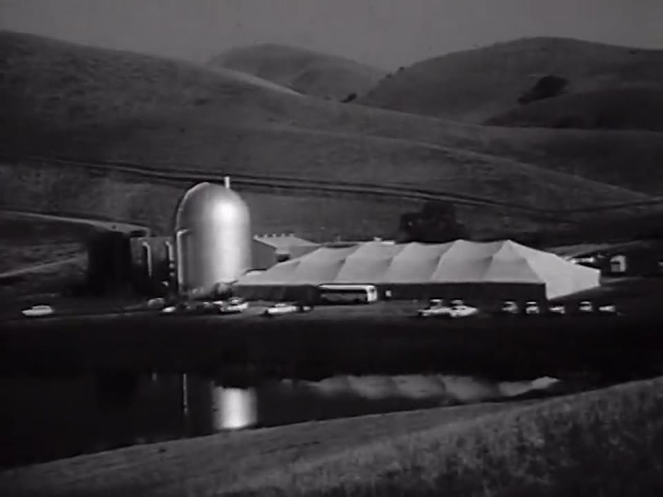 [First Private Atom Power Plant Opens]