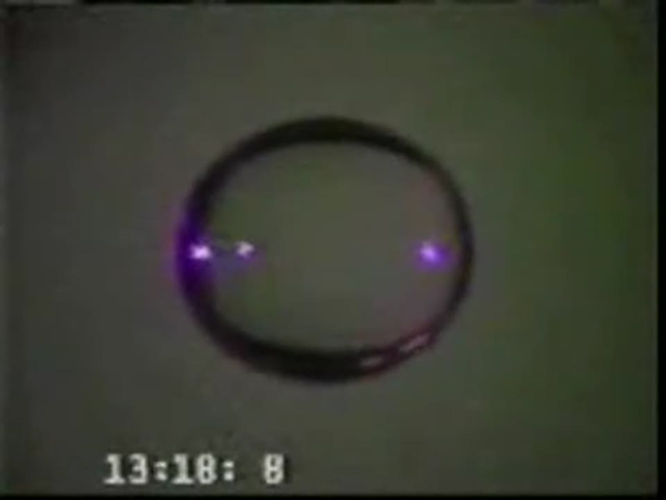 Bubbles Responding to Ultrasound Pressure