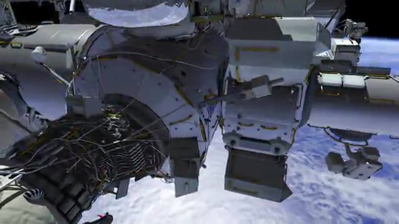 EVA-49-Animation_Node-3-EWC-Antenna-Install_633031.mxf