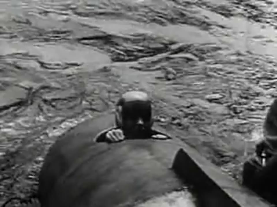 Down The Niagra Rapids In A Barrel (Standard 4:3)