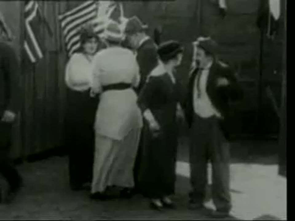Charlie Chaplin's "Charlott Mabel Aux Courses" aka Gentlemen of Nerve