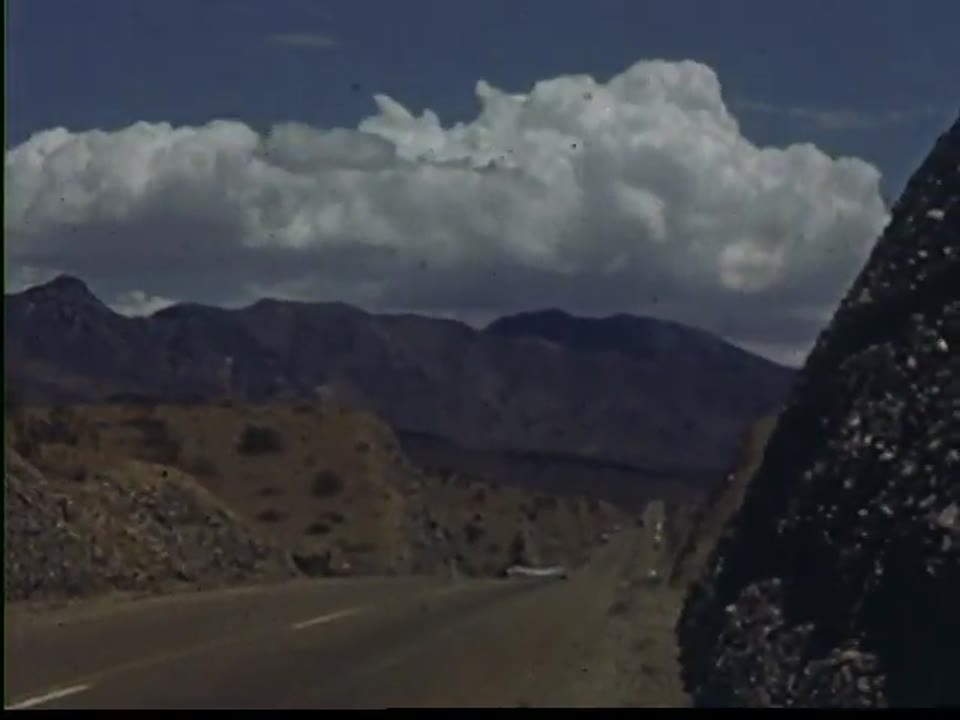 [California Landscapes and Sunsets]