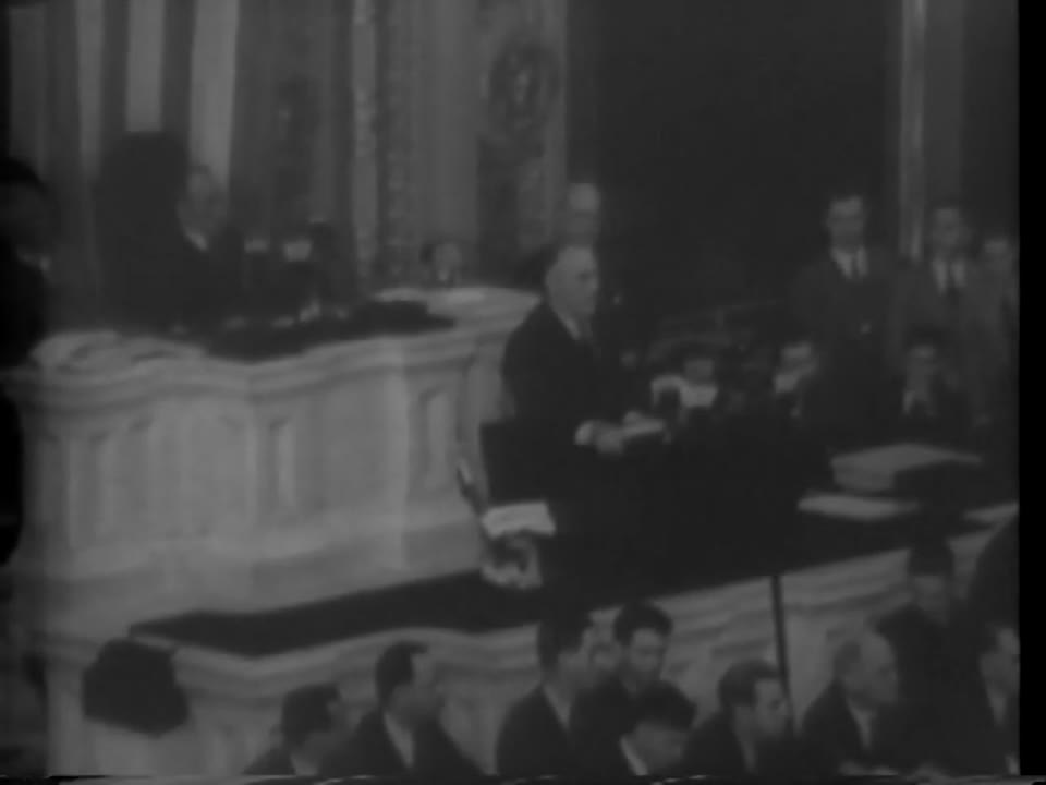 FDR Asks Billion For Nat'l Defense And 50,000 Planes, 1940/05/20