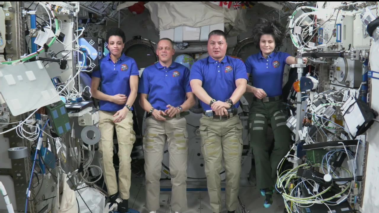 iss068m262841556_Expedition_68_Crew-4_News_Conference_221011