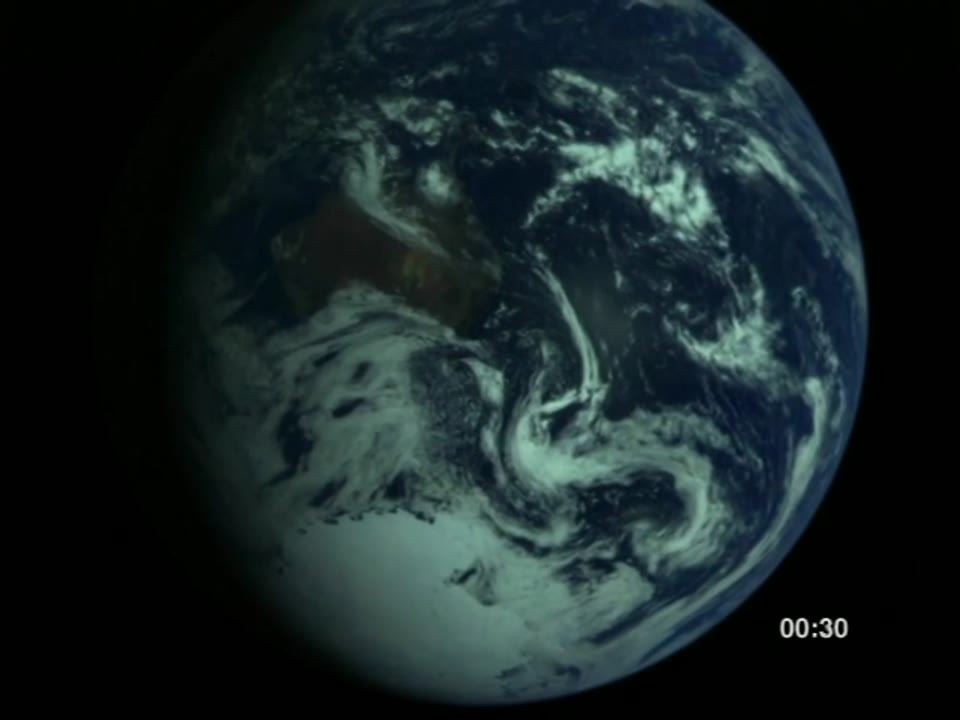 Earth Rotation from Galileo Imagery: 600 x Real-Time