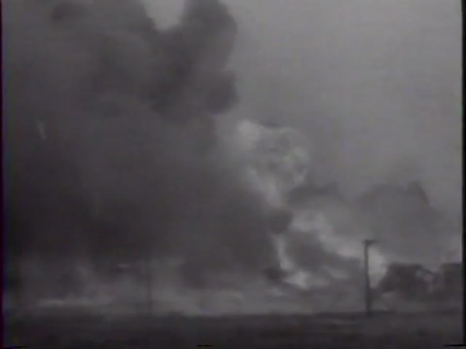 Harbor Blaze. Chemical Blasts Rock Port of N.Y, 1959/09/10