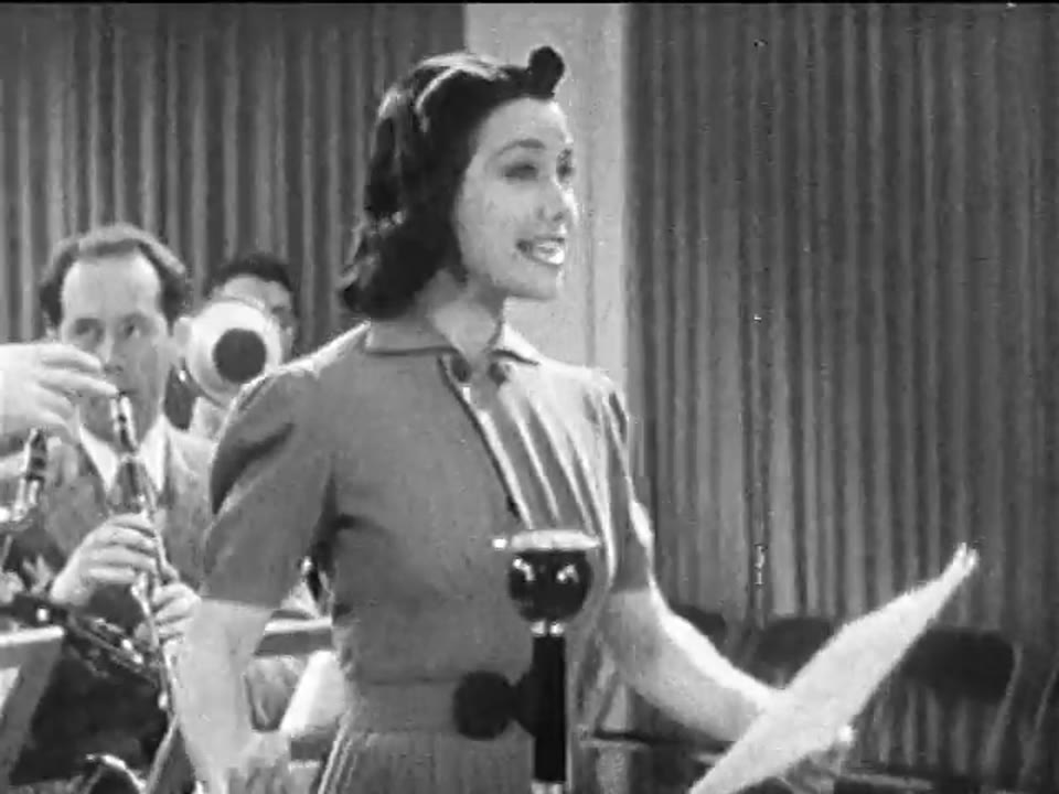 Soundie - "Ten Pretty Girls" and "I'll Make You Mine"