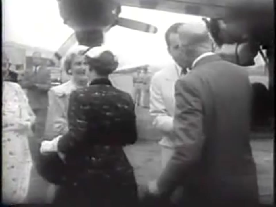 Ike Returns. Sees Progress at Geneva Conference, 1955/07/25