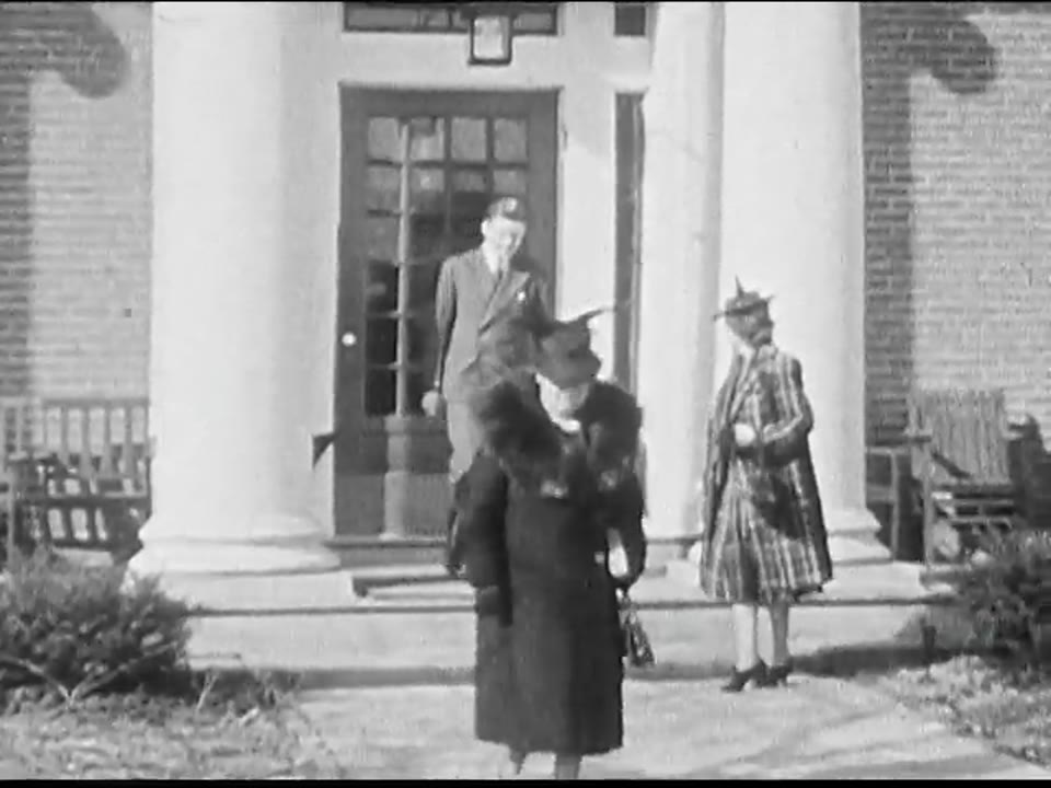 [Home Movies: Can 10879: "Trips South 1938-1941"]