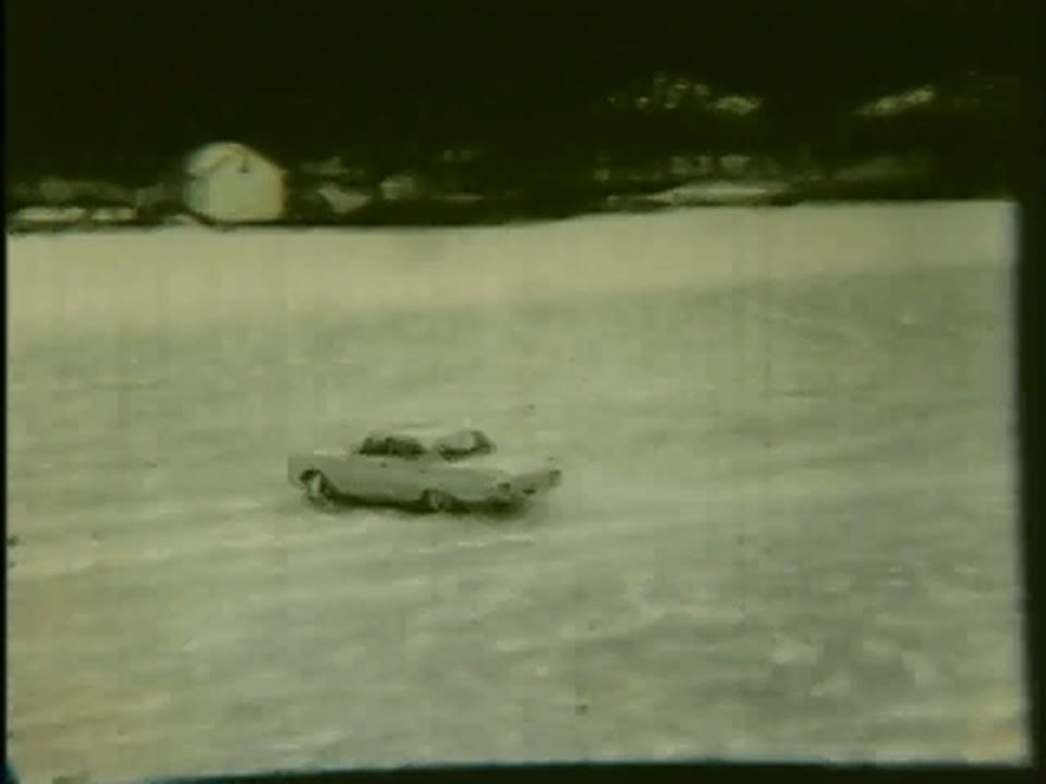 Tire Hydroplaning - What Happens