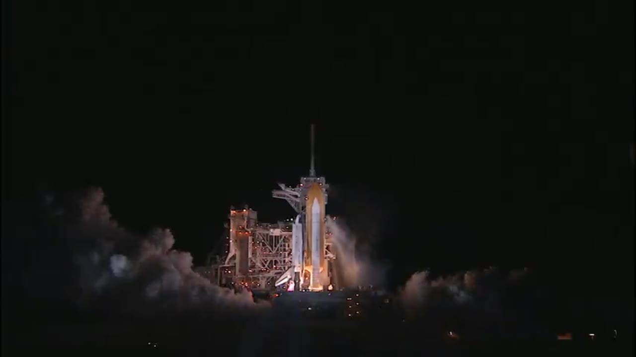 Discovery Launches to the International Space Station