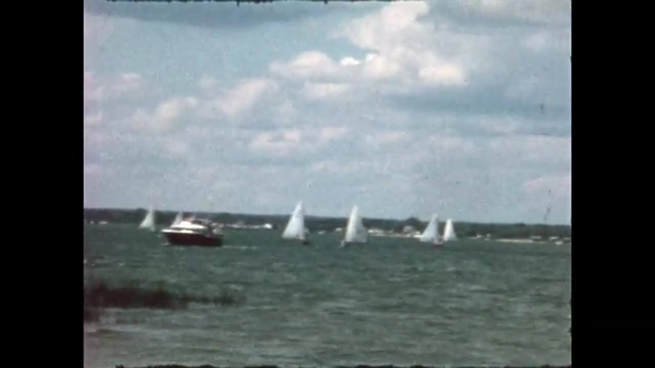 [Home movie: 098945: Michigan scenes and Apollo 10 and Apollo 11 on TV]