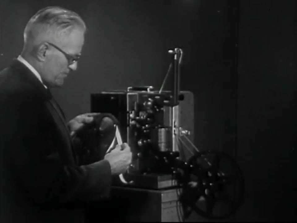 Threading the RCA Projector