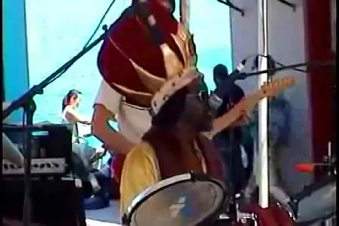 Majestic Revolution Stress Free (reggae)