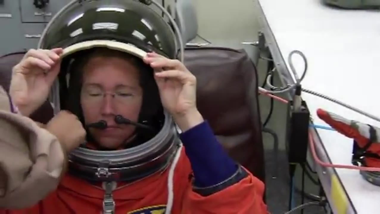 Atlantis Crew Rehearses Launch Countdown