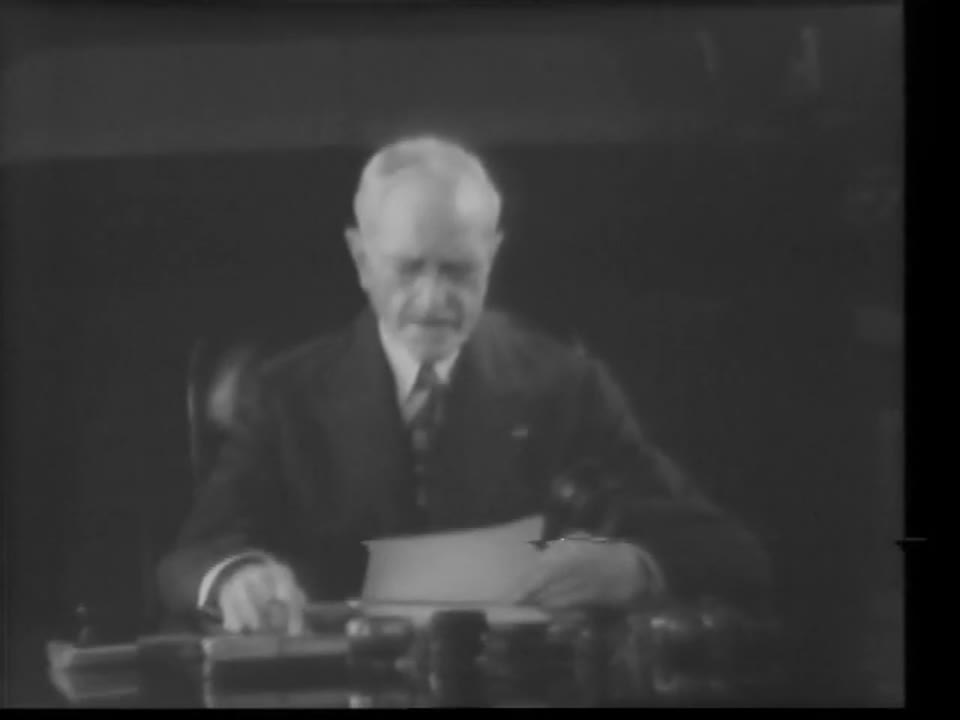 Gen. Pershing Urges U.S. Rush Planes, Arms To The Allies, 1940/06/10